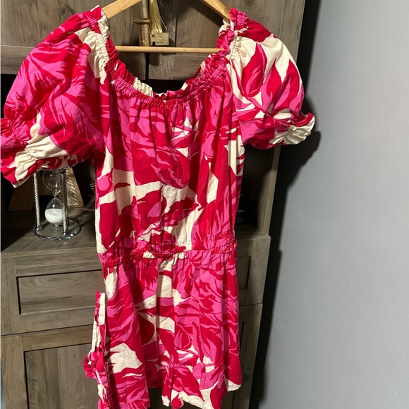 Flying Tomato Pink and Cream Patterned Romper - Picture 3 of 6
